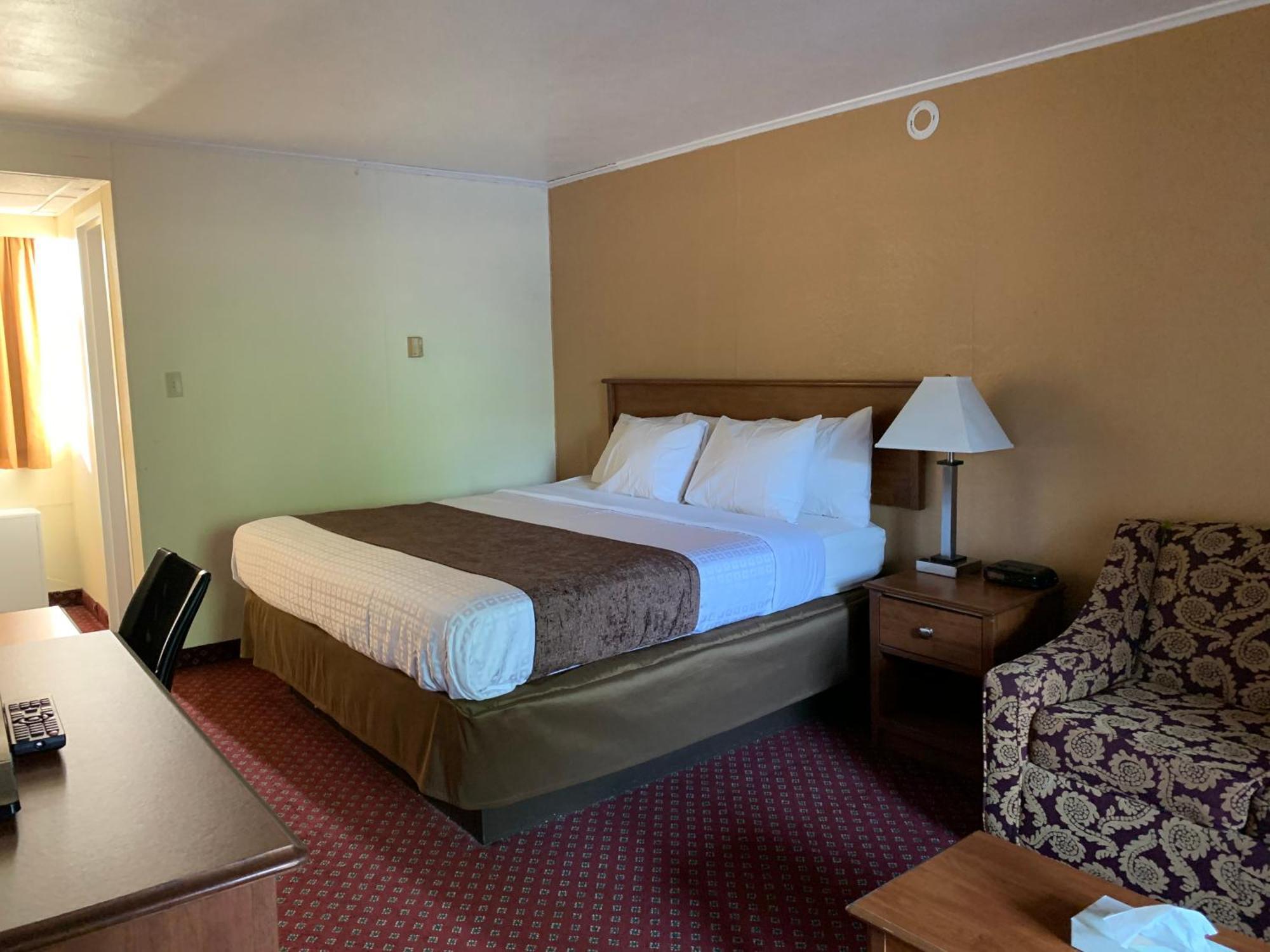 Red Carpet Inn & Suites Ebensburg ห้อง รูปภาพ